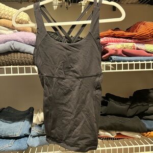 Lululemon black tank